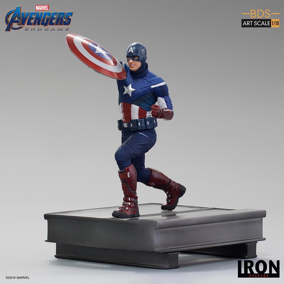 EstÃ¡tua De Ironman De Avengers Endgame. Os Vingadores, Ã© Um Filme De  Super-herÃ³i Americano Baseado Na Equipe De Super-herÃ³is Foto de Stock  Editorial - Imagem de martelo, américa: 155474183