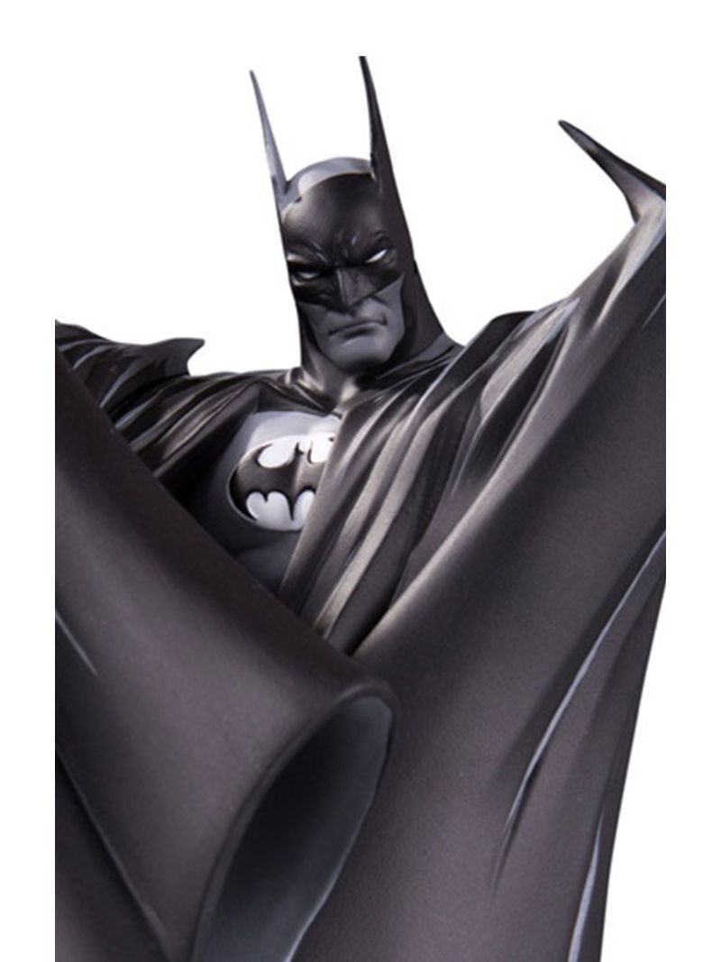 Amazon.com: DC Collectibles Batman Black and White Statue