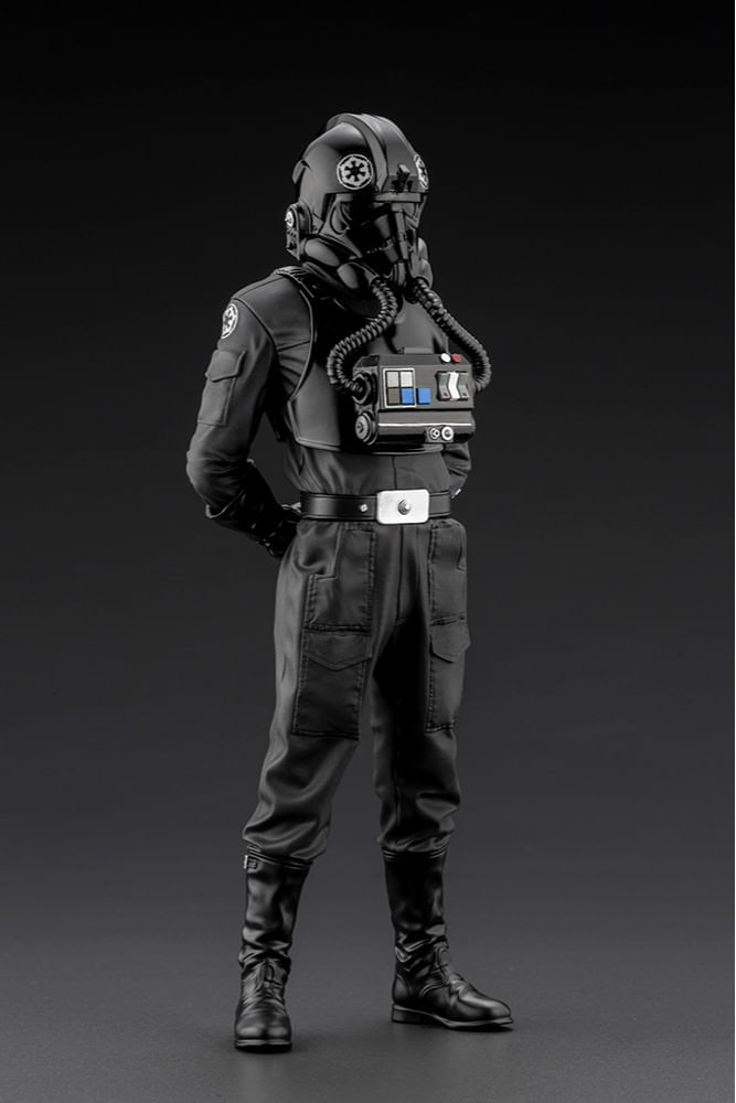 Estátua Tie Fighter Pilot - Star Wars - ArtFX+ - Kotobukiya - Iron ...