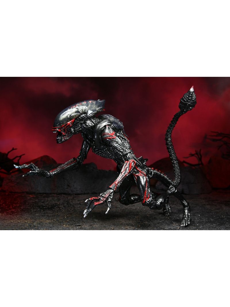 Two New Kenner Tribute Alien Xenomorph’s Come To Life From NECA