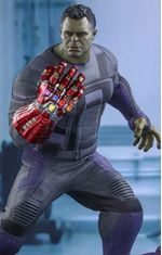 Hulk endgame action store figure